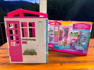 Casa Barbie completamente amueblada