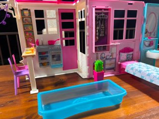 Casa Barbie completamente amueblada