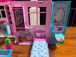 Casa Barbie completamente amueblada