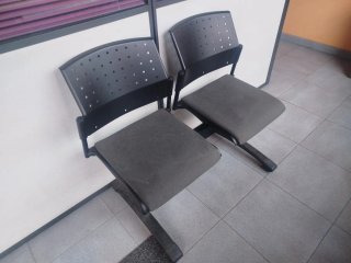 Bancada de sillas de espera oficina