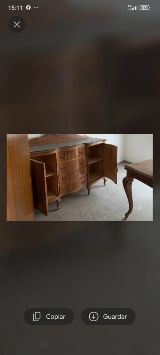 Cómoda antigua de madera