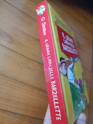 IL GRANDE LIBRO DELLE BARZELLETTE
