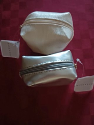 Set 2 mini pochette o portamonete Nuove