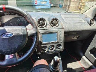 Ford Fiesta 2005