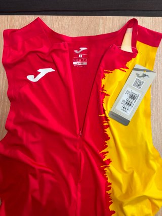 Traje atletismo Joma Elite.