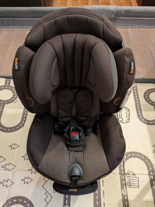 Silla coche BeSafe con ISOFIX o cinturón