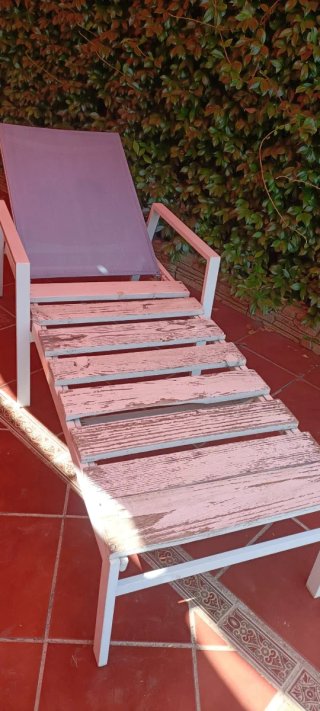 Tumbona de piscina madera y metal