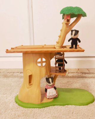 Lote Sylvanian Families Casa y Árbol