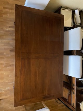 Mesa de comedor de madera maciza