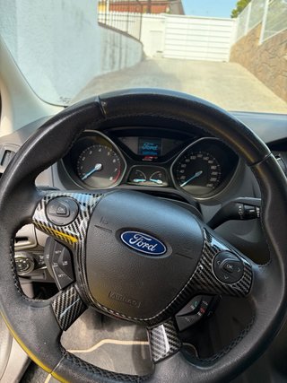 Ford Focus 1.6 2011