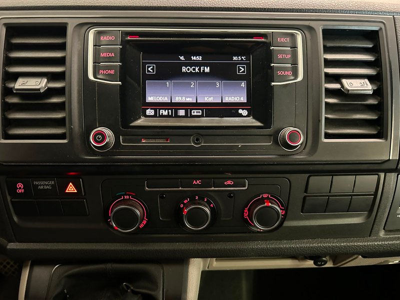 Volkswagen Transporter 2017, foto 11