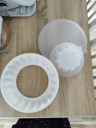 Flanera Tupperware con tapa