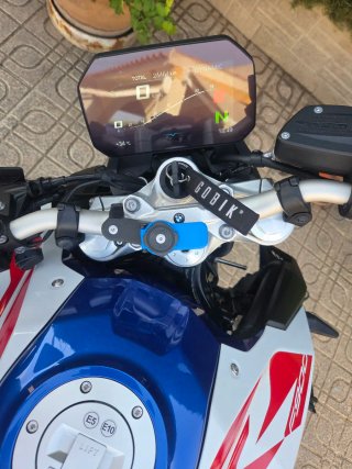 BMW F900R Naked Moto