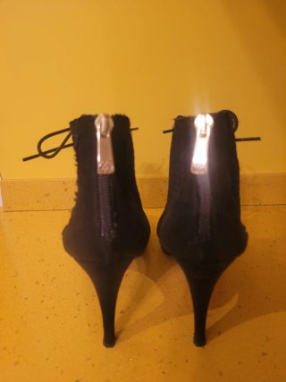Botín rejilla Cuplé negro tacón alto