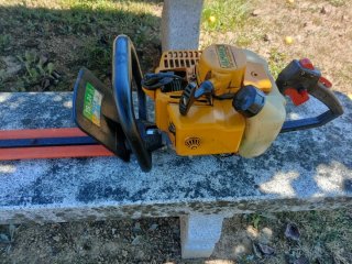 Cortasetos gasolina