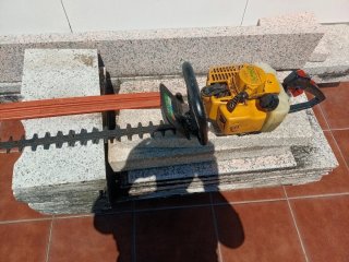 Cortasetos gasolina
