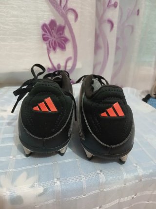 Zapatos de fútbol Adidas blancos Talla 39