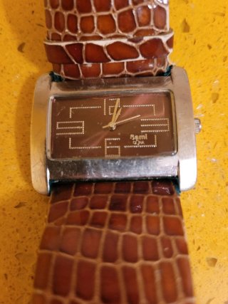 Reloj Sami Marrón Piel Cocodrilo