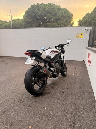 Triumph Street Triple 660S