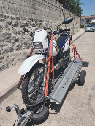 Suzuki DR 125 Enduro Moto