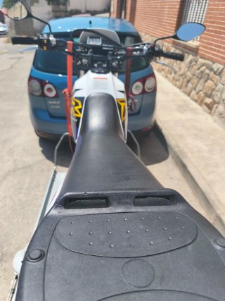 Suzuki DR 125 Enduro Moto