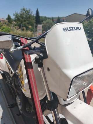 Suzuki DR 125 Enduro Moto