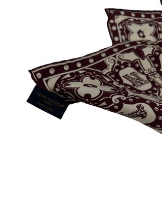 Foulard Louis Vuitton Carrousel 63