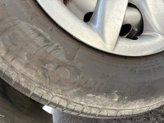Llantas 15” + Tapacubos + Neumaticos HYUNDAI H1