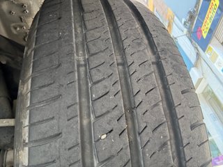 Llantas 15” + Tapacubos + Neumaticos HYUNDAI H1