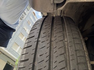Llantas 15” + Tapacubos + Neumaticos HYUNDAI H1