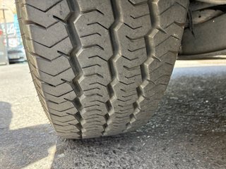 Llantas 15” + Tapacubos + Neumaticos HYUNDAI H1