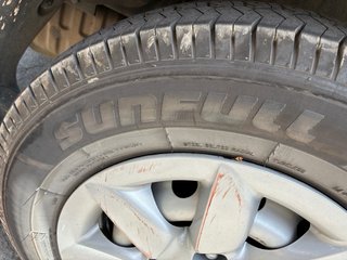 Llantas 15” + Tapacubos + Neumaticos HYUNDAI H1