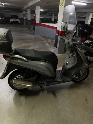 Honda 125 psi Scooter Plata