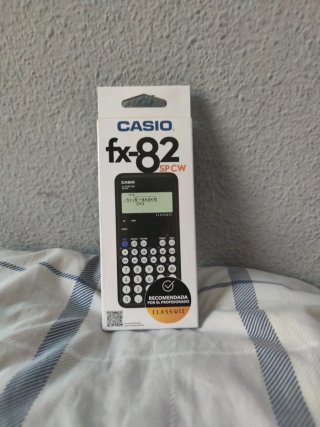 Calculadora Casio fx-82 SPCW