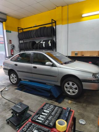 Renault Laguna 1999