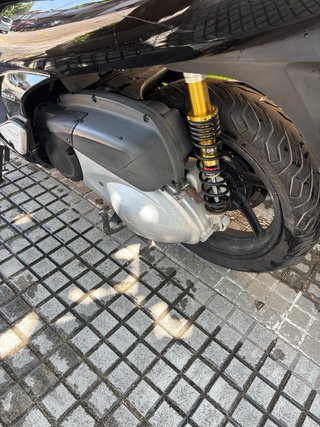 Honda SH 300 Negra