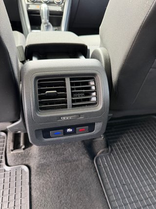 Volkswagen Touran 1.6 tdi 115cv DSG 7 plazas