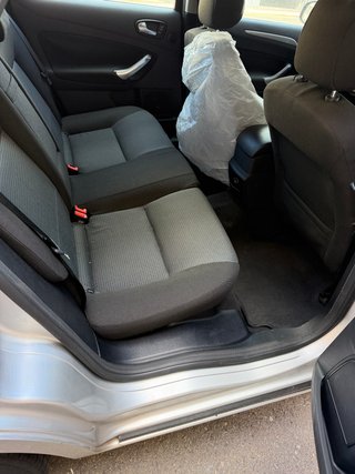 Ford Mondeo 1.8 TDci 115cv Ambiente 5 p