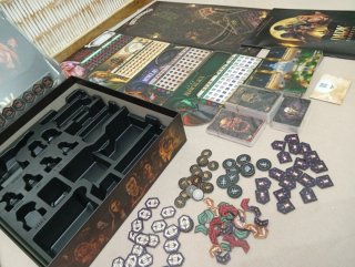 Juego de mesa The Dark Quarter