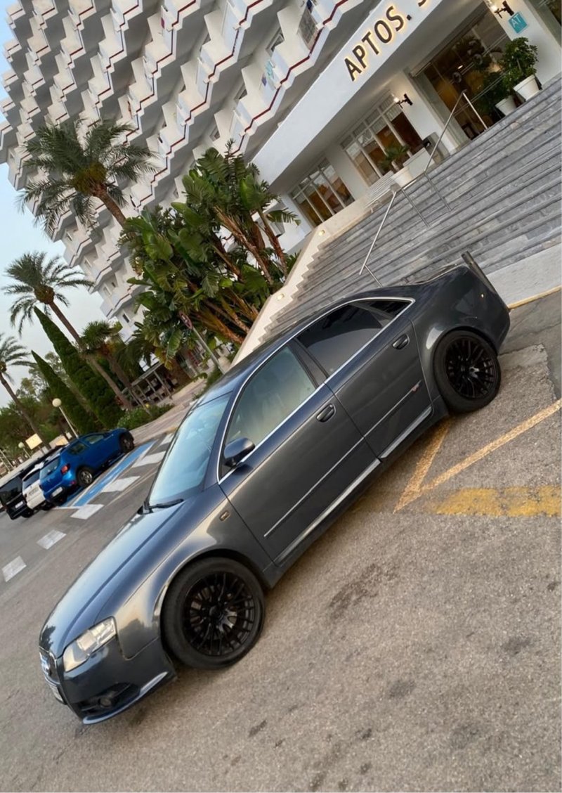 Audi A4 2008 - foto 1