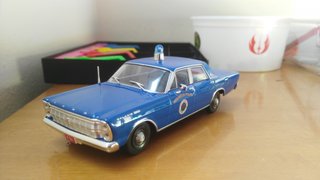 Coche miniatura Ford Galaxie 500 Westwood Police