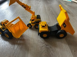 3 Juguetes CAT: Camión, Excavadora, Tractor
