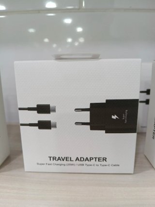 Cargador Rápido USB-C 25W Travel Adapter