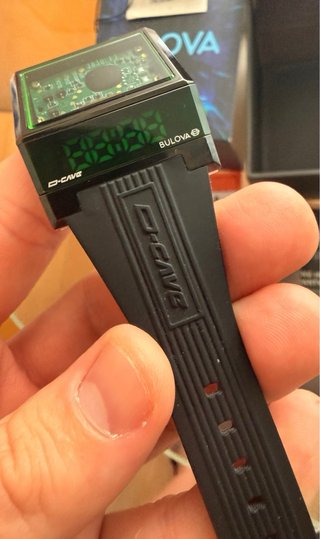 Bulova Computron D-Cave Edición Limitada Digital