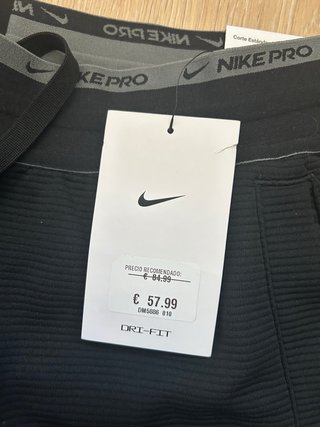 Pantalón deportivo Nike negro talla s sin estrenar