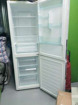 Nevera Candy 180x60cm como nueva