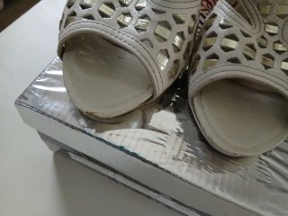 Sandalias Pitillo Piel Blancas y Doradas