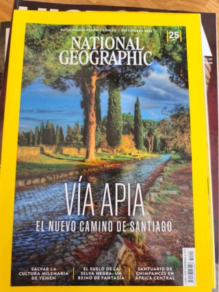 Revistas de National Geographic y muyHistoria