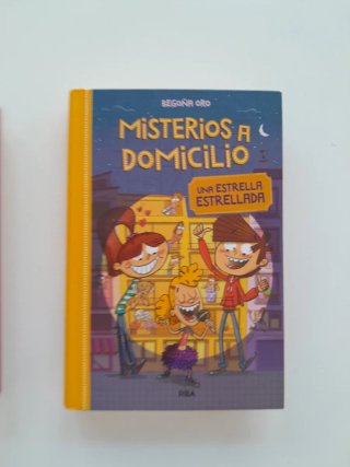 Pack de dos libros de MISTERIOS A DOMICILIO