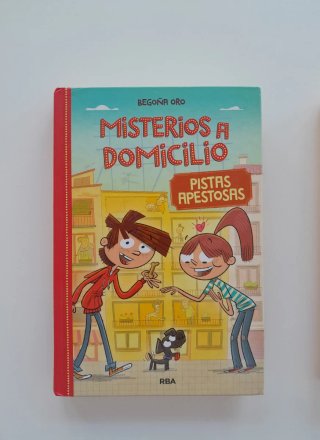 Pack de dos libros de MISTERIOS A DOMICILIO